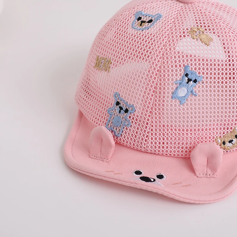 หมวกกันแดดในฤดูร้อนเด็กทารกหมวกเบสบอลผ้าตาข่ายระบายอากาศเต็มตัวเด็กวัยหัดเดินการ์ตูนหมีขอบนิ่มสำหรับเด็กหมวกลิ้นเป็ดมีที่บังแดดสำหรับเด็ก