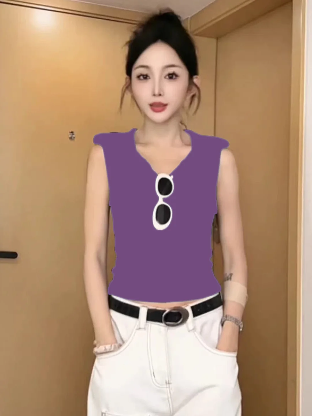 Slim Fit  Color Hoodieless Sleeve Tshirt Women 2025 Summer New Style V Neck Short Vest Top Breathable Sweat Absorbent