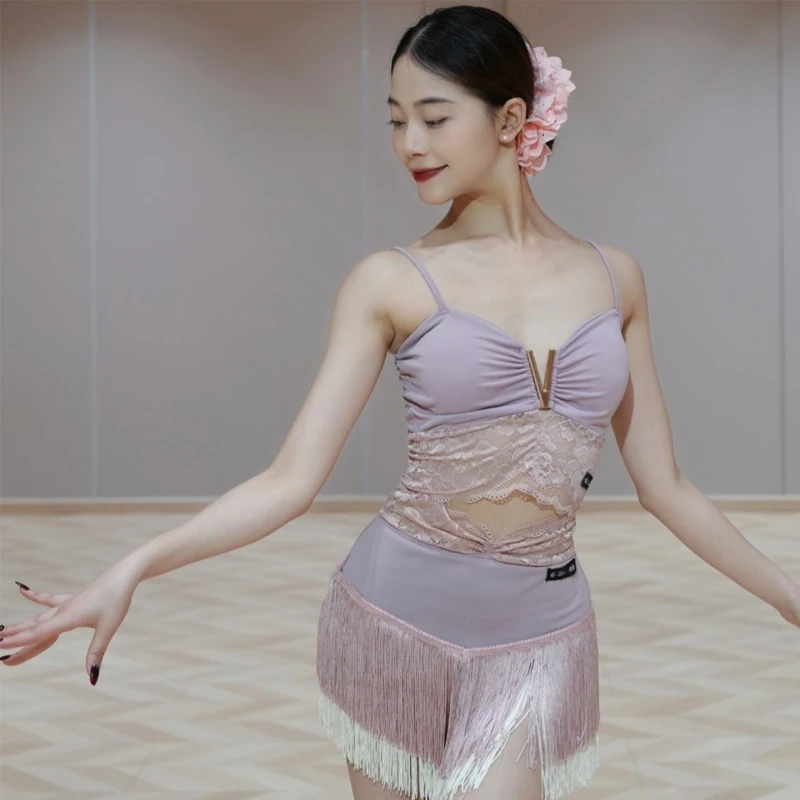 ฤดูร้อนเซ็กซี่เต้นรําละตินเสื้อผ้าลูกไม้ละติน Top Tassels กระโปรงสตรี Chacha Samba Latin Dance ชุดฝึกสวมใส่ SL12911