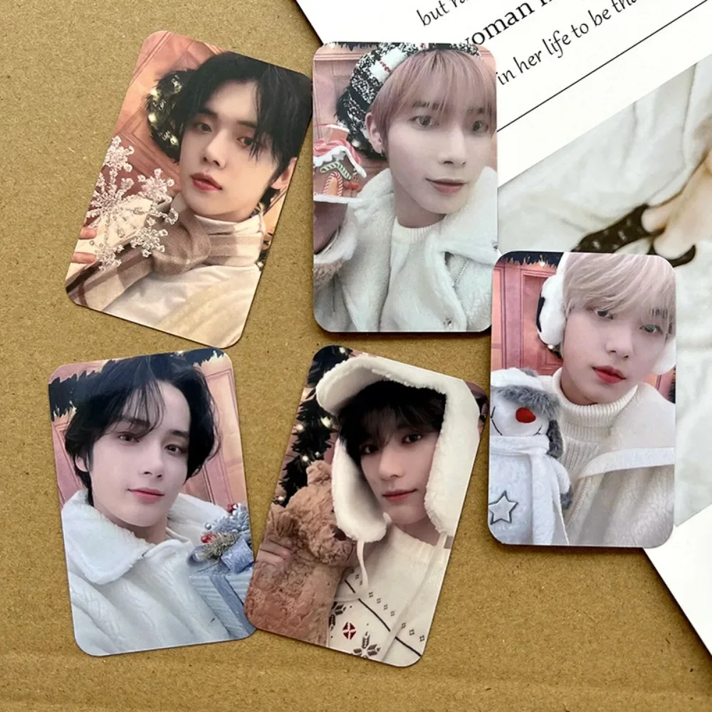 6Pcs/Set Boys Group Broadcast Event Winter Admission Special Card Photo Mini Small Card Album Lomo Card Fans Collection Gifts