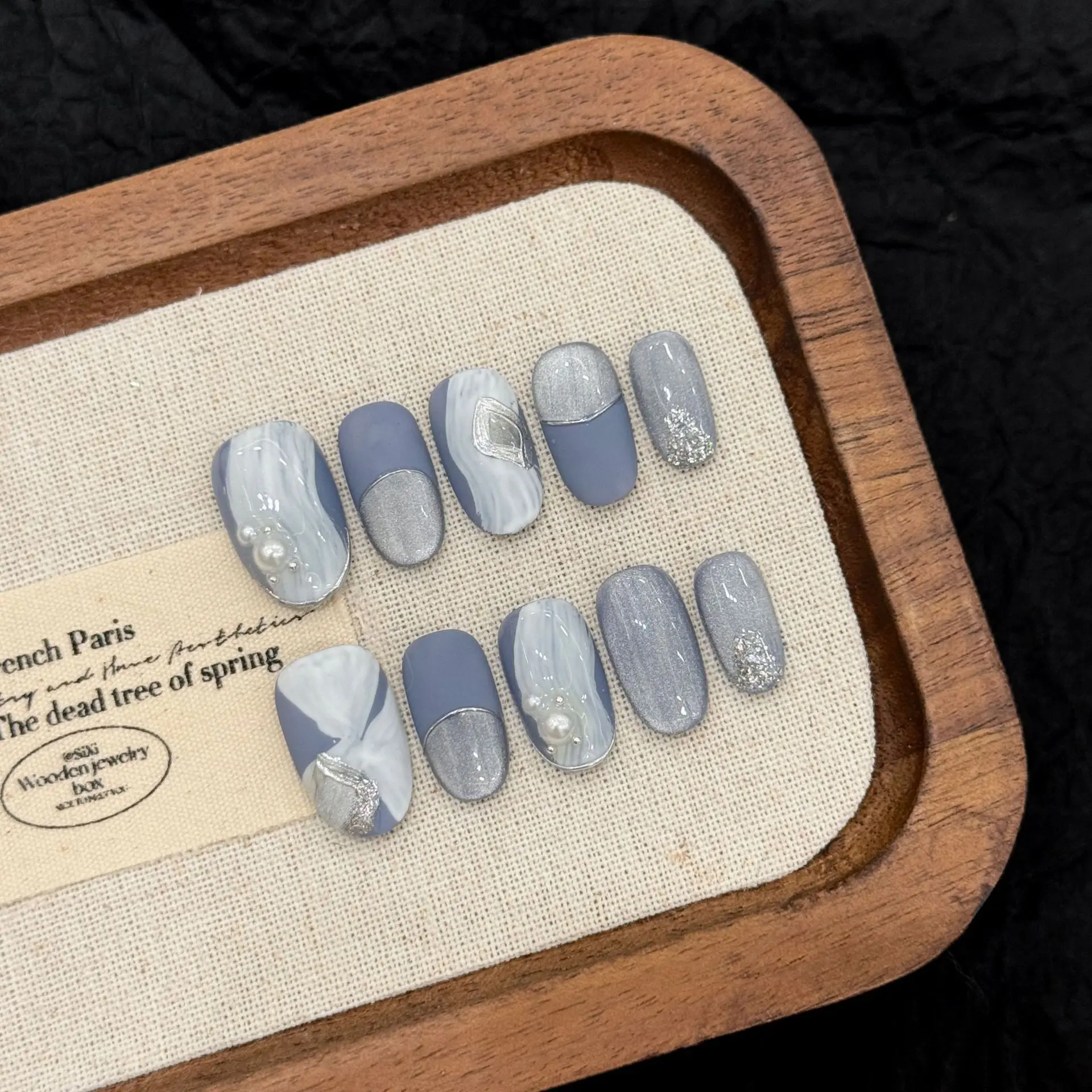 

10pcs Handmade French Short Press On Nails Shiny Blue Cat Eye Pearl Frosted Design Fake Nails Wearable Nails Art Tips for Girls