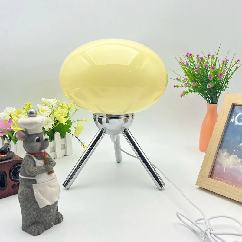 바우하우스 북유럽 스타일 소녀풍 유리 버섯 모양 RGB 리모컨 테이블 램프 레트로 모던 침실 침대 옆 분위기 조명 썸네일 3