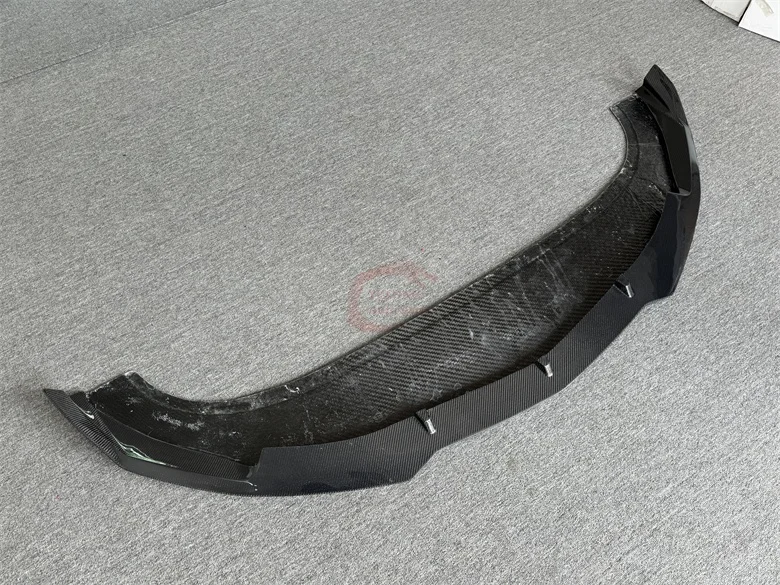 High Quality 1016 Style Carbon Fiber Body Kit Front Lip and Front Bumper for Lamborghini Urus Exterior Accessories view 3