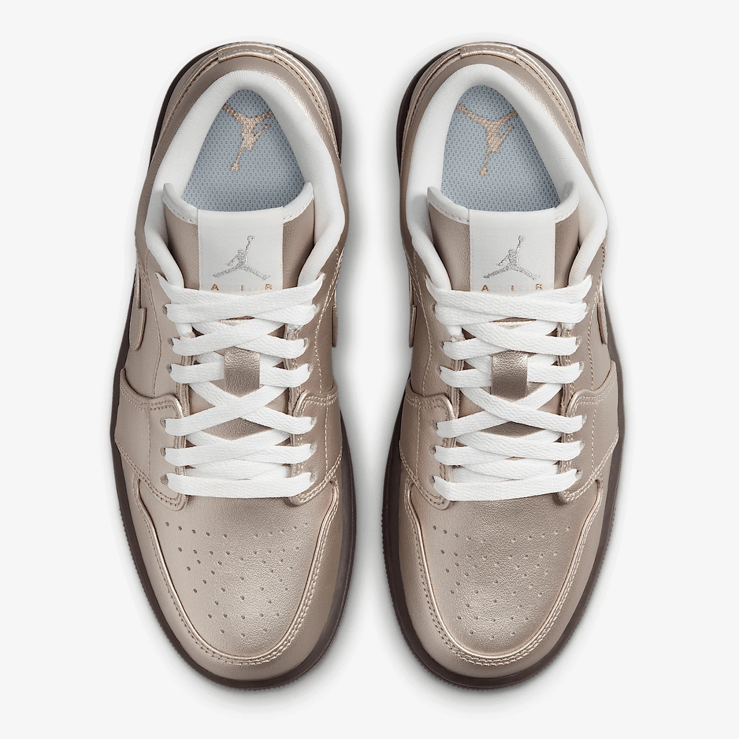 حذاء كرة السلة الأصلي JORDAN للسيدات خفيف الوزن ومتين من Nike HQ3529-099