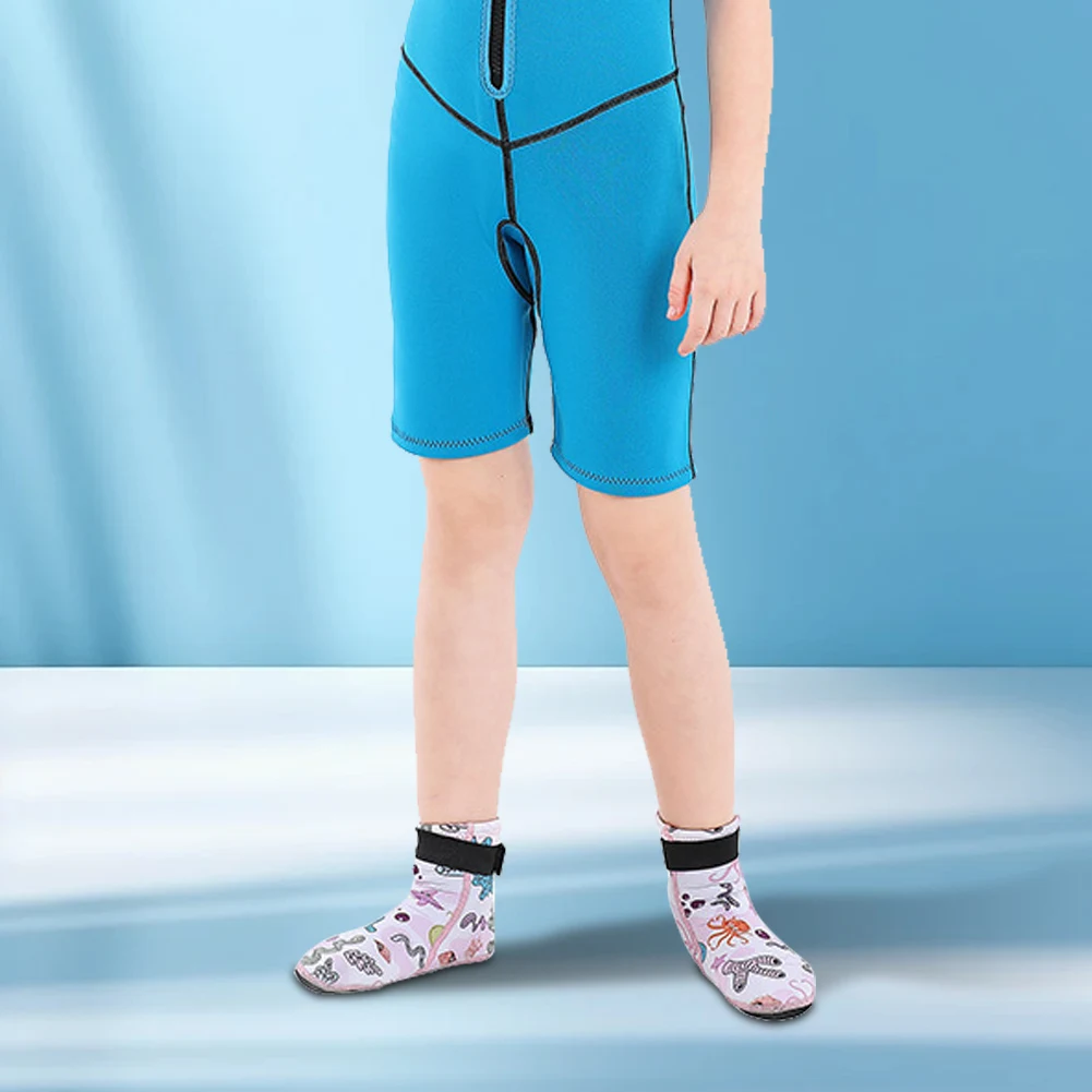 Kids Neoprene Water Socks Beach Socks Anti-slip Toddlers Diving Socks Adjustable Snorkeling Boots Keep Warm for Diving Surfing