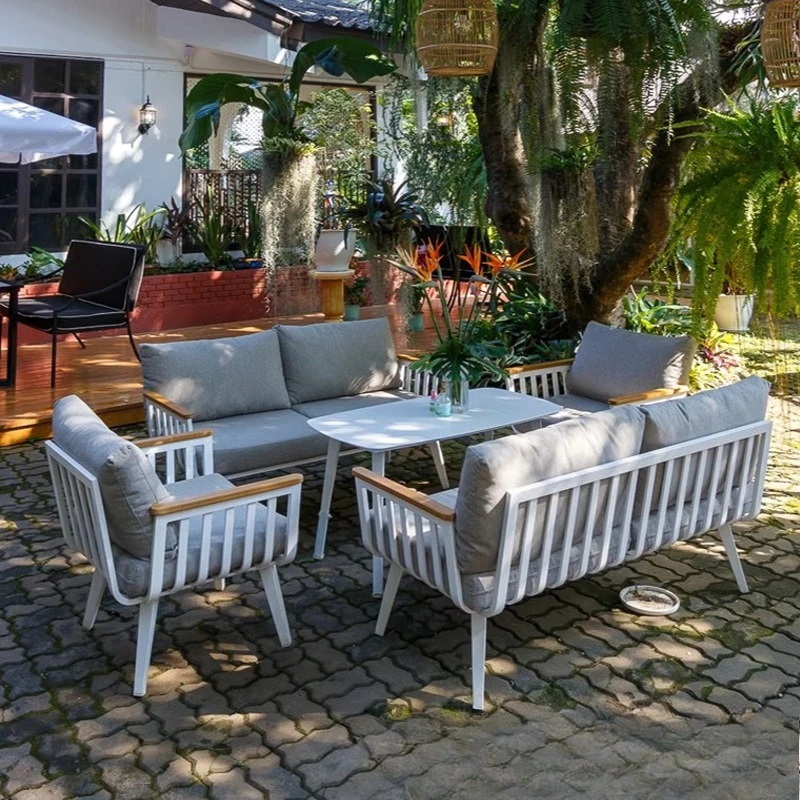 Outdoor sofa teak armrest open-air villa hotel balcony aluminum alloy sofa coffee table waterproof and sunscreen