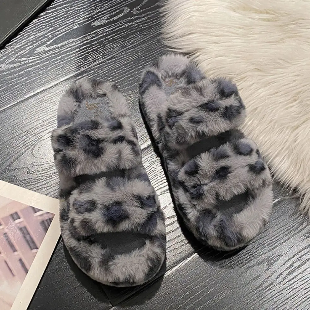 

Повседневные тапочки с толстой подошвой и леопардовым принтом, пушистые, из ПВХ, теплые, с мехом, для дома и улицы, нескользящие, в стиле Y2K, женские