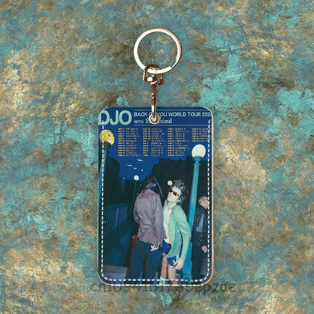 ซองใส่บัตรหนัง PU พรีเมียม รุ่น Singer Djo พร้อมคาราไบเนอร์โลหะ ดีไซน์ปรับแต่งได้สำหรับใช้ในชีวิตประจำวัน