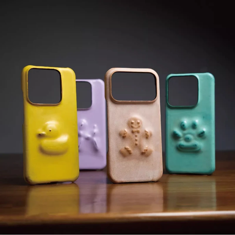 

Amber Series Gingerbread Man Christmas Phone Case Embossed Leather Half-wrap for iPhone17pro/17promax Cover Christmas Gift