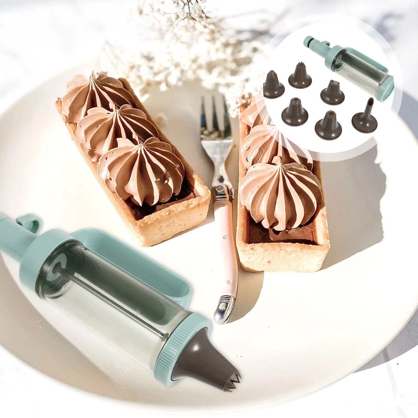 

1Set Cookie Press Kit Plastic Biscuit Maker Ergonomic Handle Easy Clean Decorating Tool for Cookies Cupcakes Pastries