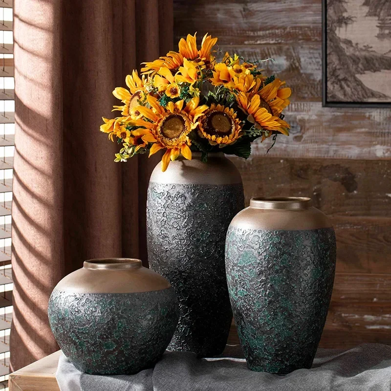 

Vintage Neo-Chinese Home Decor, Distressed Ceramic Vase for Tabletop & Entryway, Ideal for Dried & Fresh Flowers