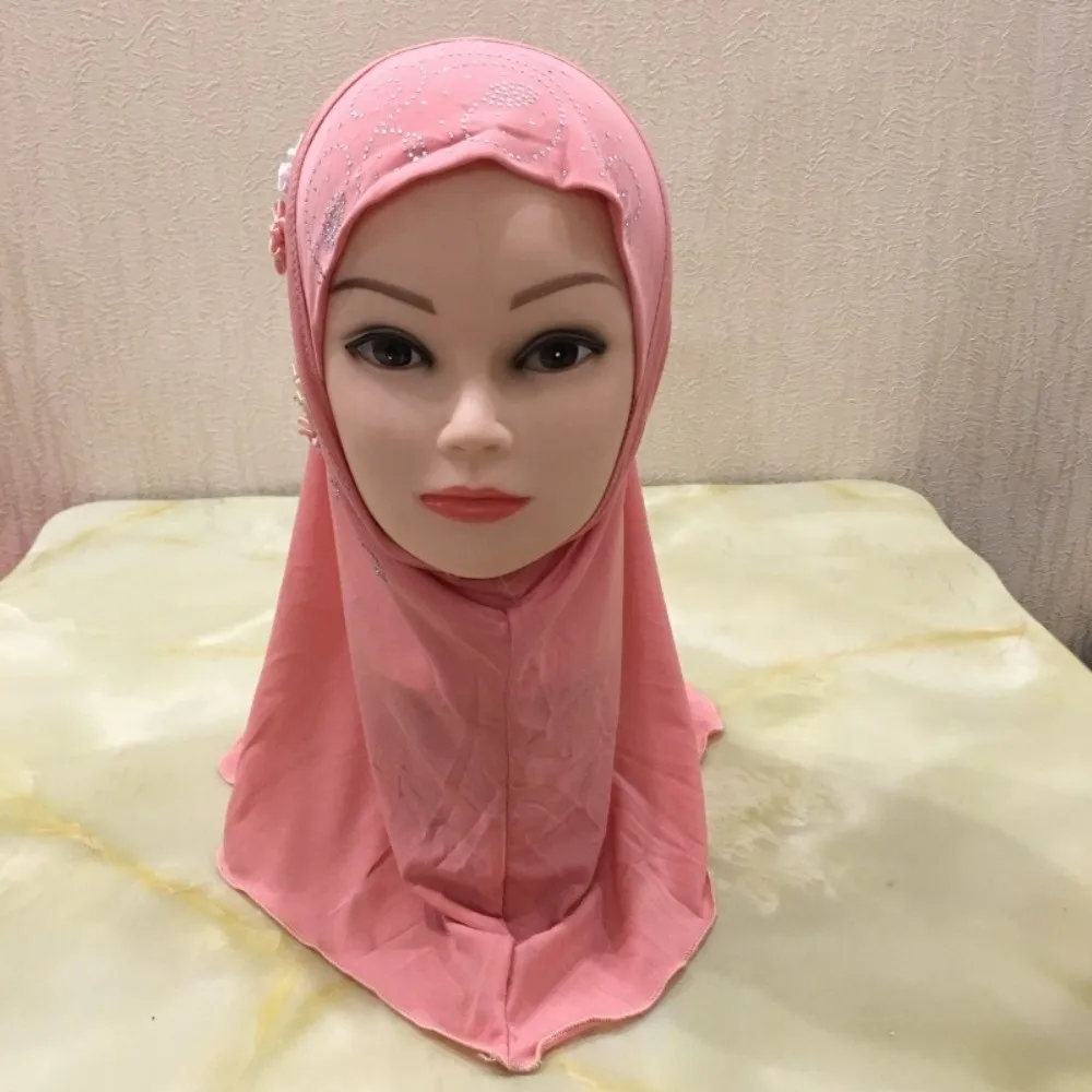 

Cute Flower Design Hijab Pull On Style Jersey Material Girls Hijab Stretchable Breathable Islamic Headscarf Daily Use