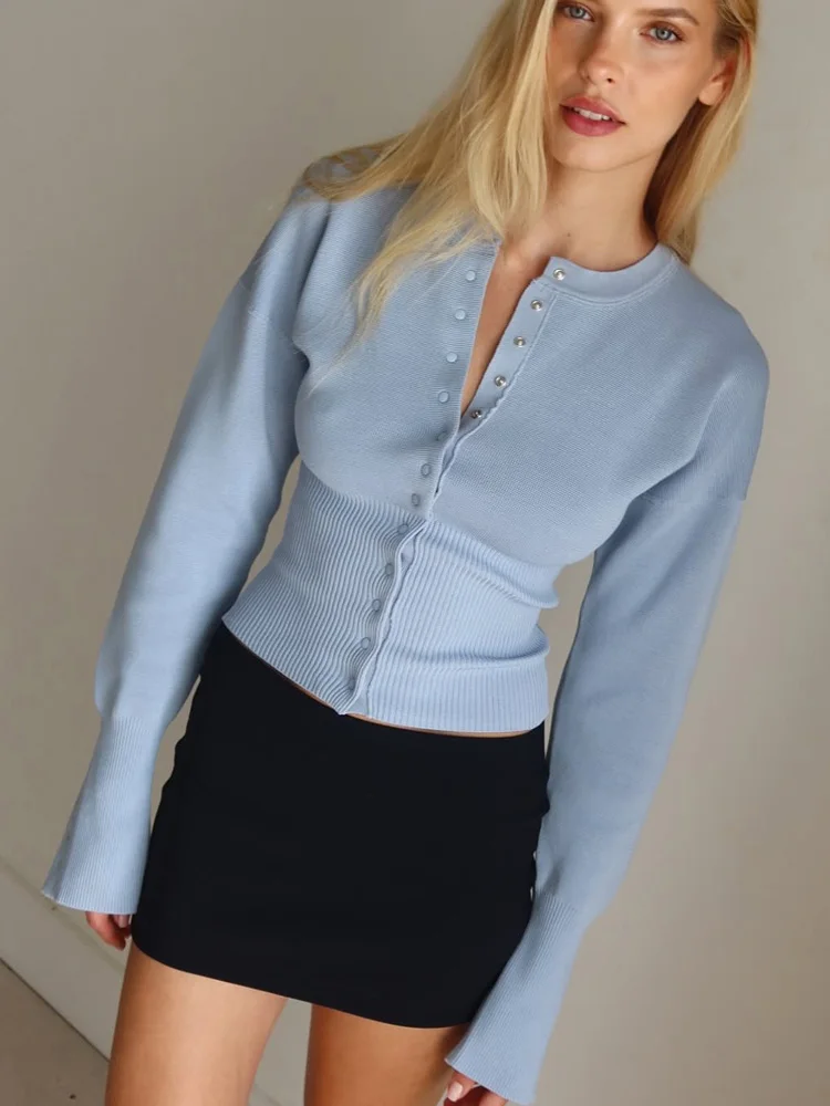 Damski dopasowany kardigan z dzianiny patchworkowej, krótki top, prążkowana dzianina, modna odzież wierzchnia na jesień, kardigan z dzianiny patchworkowej.