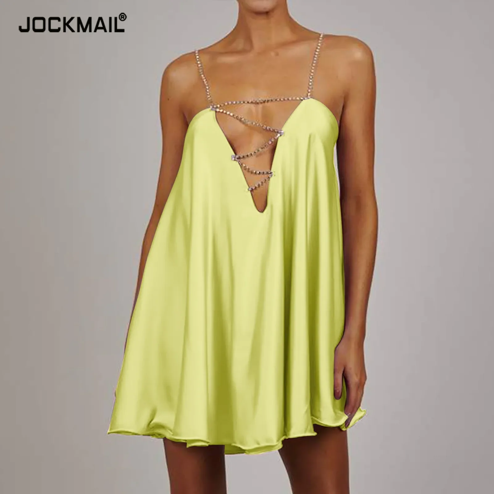 Summer Women abito allentato catena di metallo Halterneck senza maniche prendisole Backless scava fuori Mini abiti larghi Sexy Ladies Party Wea