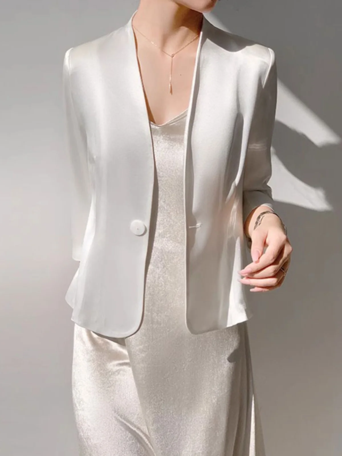 

Acetate Fashion Seven-Quarter Sleeve Neck Suit Jacket Cover up Summer with Halter Dress Outer Cardigan Straight Tube Type