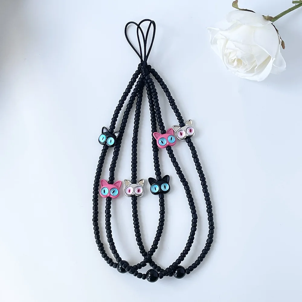 Tik Tok Hot Selling New Phone Lanyard Cartoon Cute Girl Heart Metal Kitten White Glass Bead for Phone Case Chain Rope Pendant