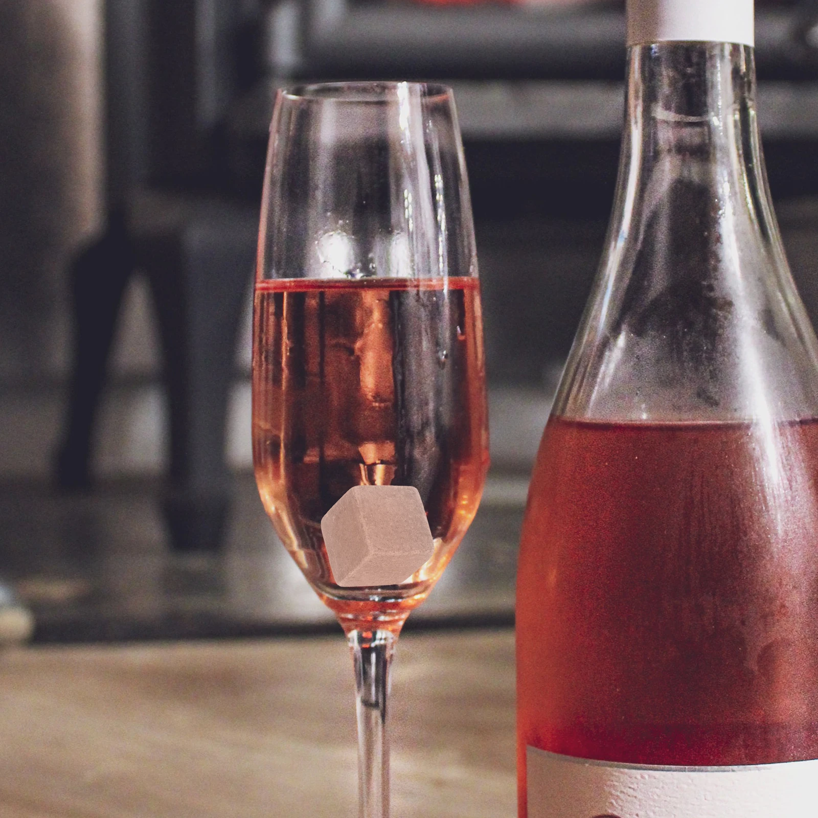 

12Pcs Wear-Resistant Whiskey Stones Marble Reusable Ice Cubes Cooling Accessories for Wine Whiskey Beverage Cooling Stones