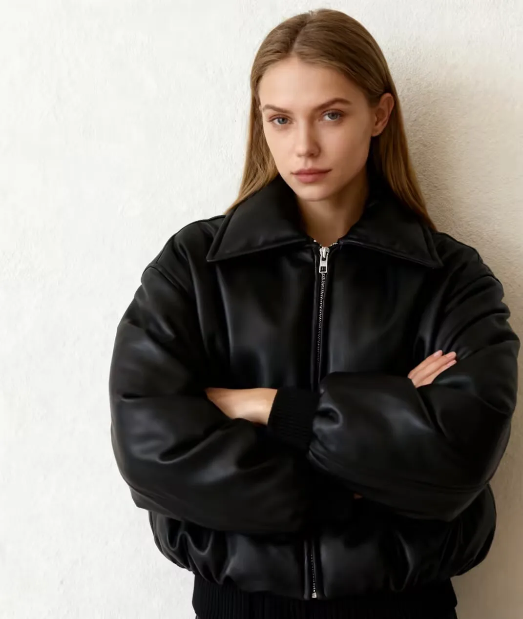 เสื้อพาร์กาส์ผู้หญิง สไตล์ไบค์เกอร์ ผ้าลินินเนื้อแมท สำหรับฤดูใบไม้ร่วง กระดุมแถวเดียว ลายสก็อตแบบกด จับจีบ ทรงบาน แต่งแผงด้านข้าง ดีไซน์เรียบง่าย ทันสมัย นุ่มนวล