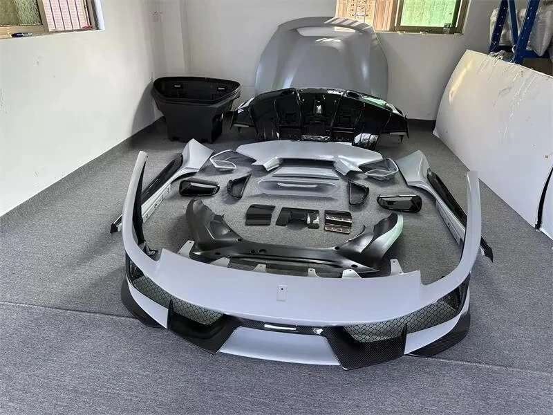 Pista Style Full Dry Carbon Fiber Body Kit 488 GTB 2015-2018