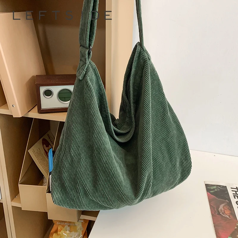 Torebki z dużą miękki sztruks po lewej stronie damskie 2024 Y2K moda torba podróżna na ramię duże zakupy torby Crossbody