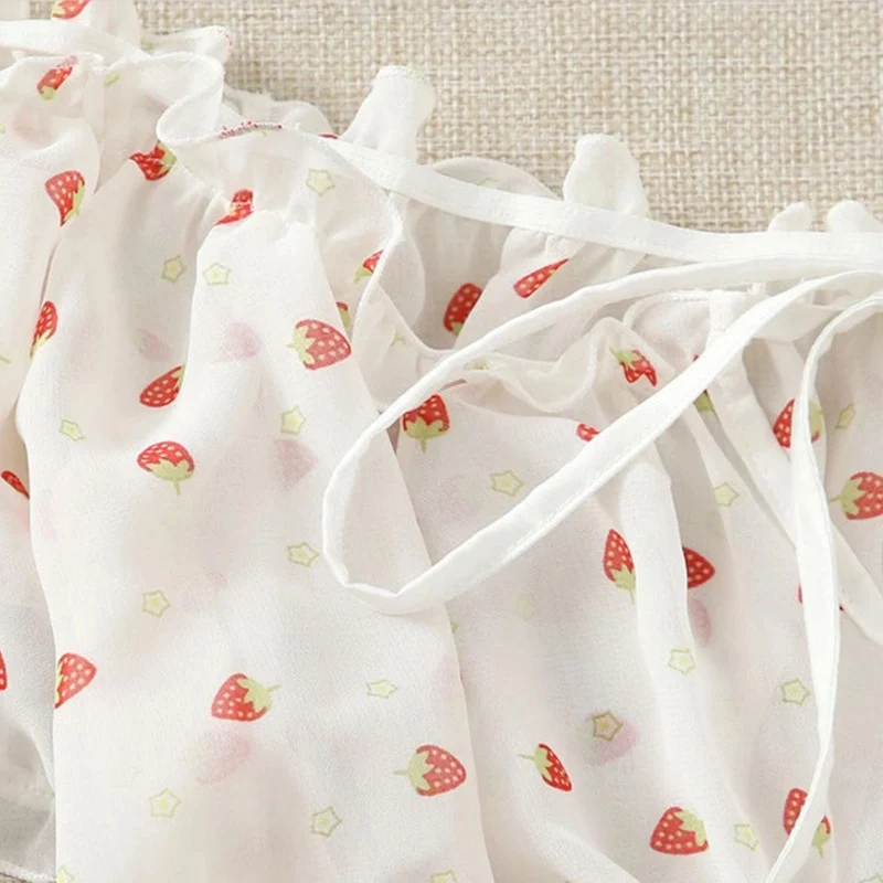 Off Shoulder Lingerie Set Kawaii Women\'s Underwear Cute Strawberry Print Bra Set Young Girl Underwear Ruffles Micro Bikini Mujer