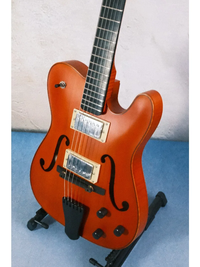 Yunzhi for Handcraft Archtop Carved Solid Maple Spruce Top Ebony Fingerboard Flamed Maple Back/Sides Hollow Body Guitar