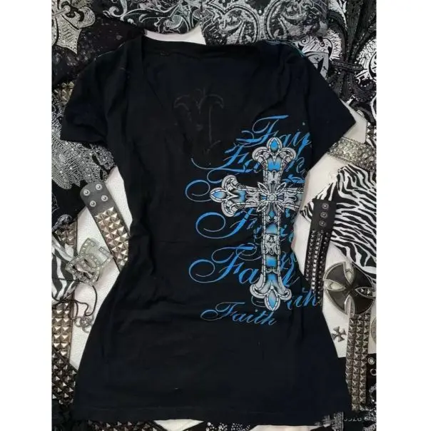 Rock Gothic Streetwear Brief Cross Grafische T-shirts Gyaru 2000s Kleding Harajuku Top Vrouwen V-hals Tees Zoete Y2k Vintage tshirt