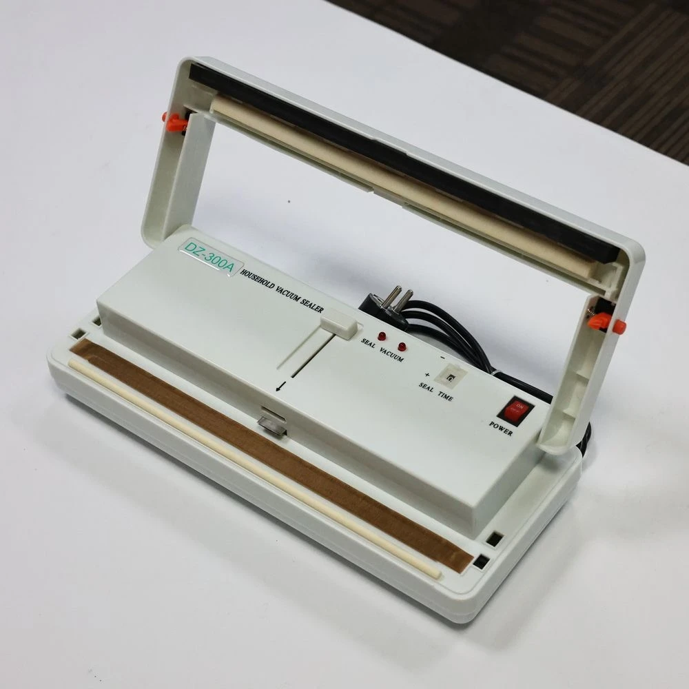 DZ-300A 주방 진공 실러 비닐 봉투 실러 탈기기 진공 가방 씰링 기계 주방 과일 진공 탈기기