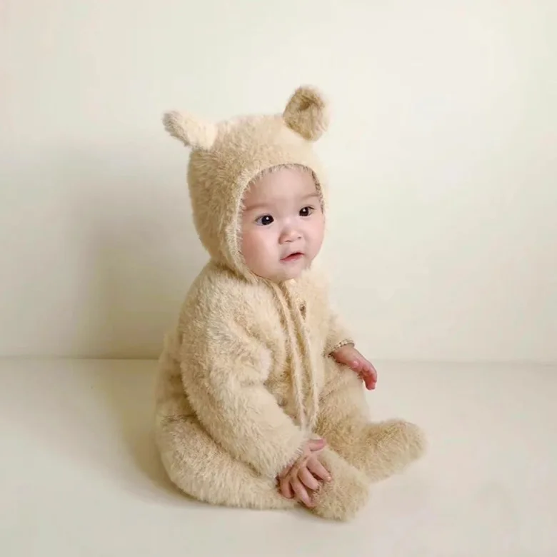 Ins Popular Baby Autumn Clothing for Boys and Girls, Super Cute Mink Fur Crawling Suit, Cute Bear Foot-covered Jumpsuit, Khaki