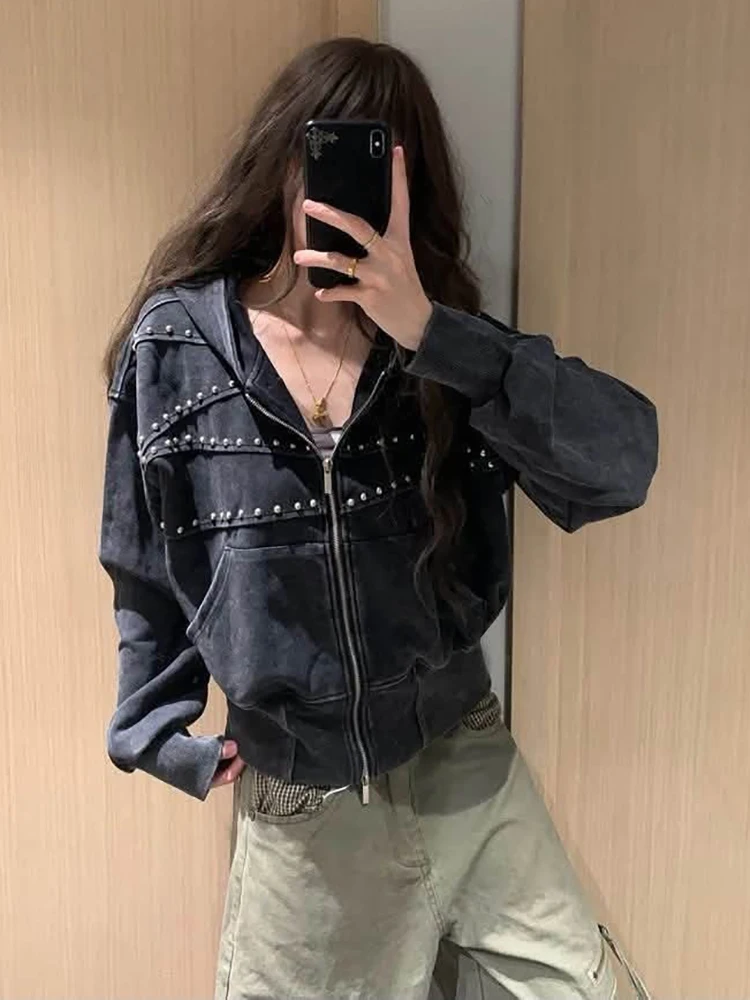 Modischer dunkelgrauer Zip-Hoodie für Damen, schick gewaschen, mit Metallnieten-Verzierung, langärmelige Kapuzenjacke, Herbst, Damen-Streetwear für den Alltag 2026 – Detail 5