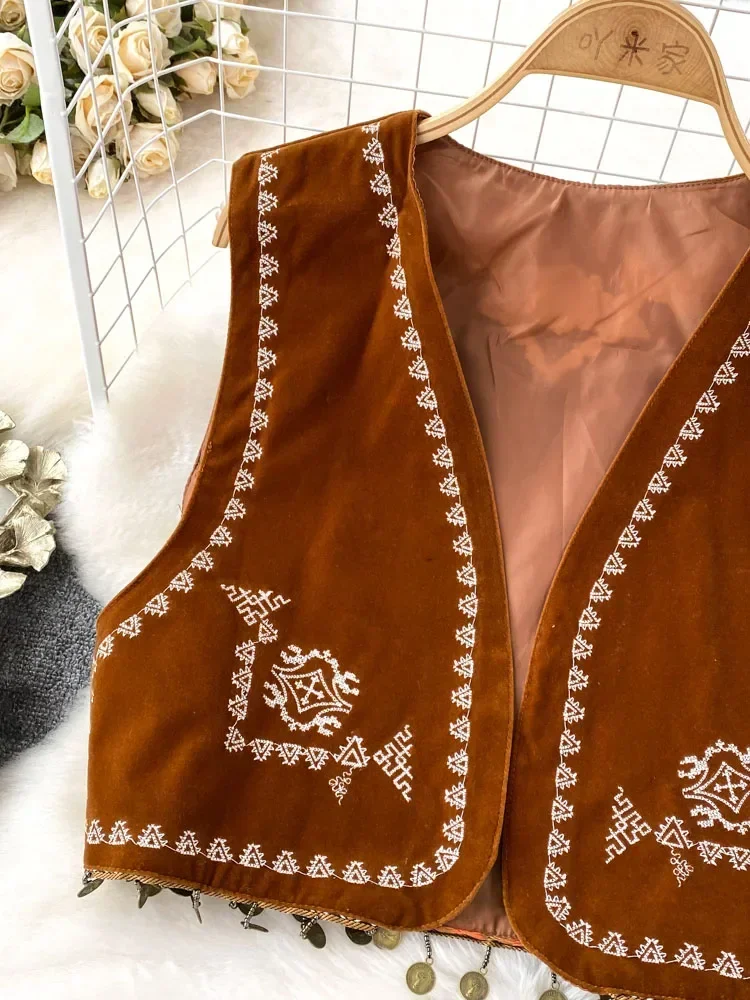 Women Spring Autumn Vests Vintage Style Vest V-neck Bohemian Seaside Vacation Embroidered Tassel Versatile Cardigan Jacket D4993