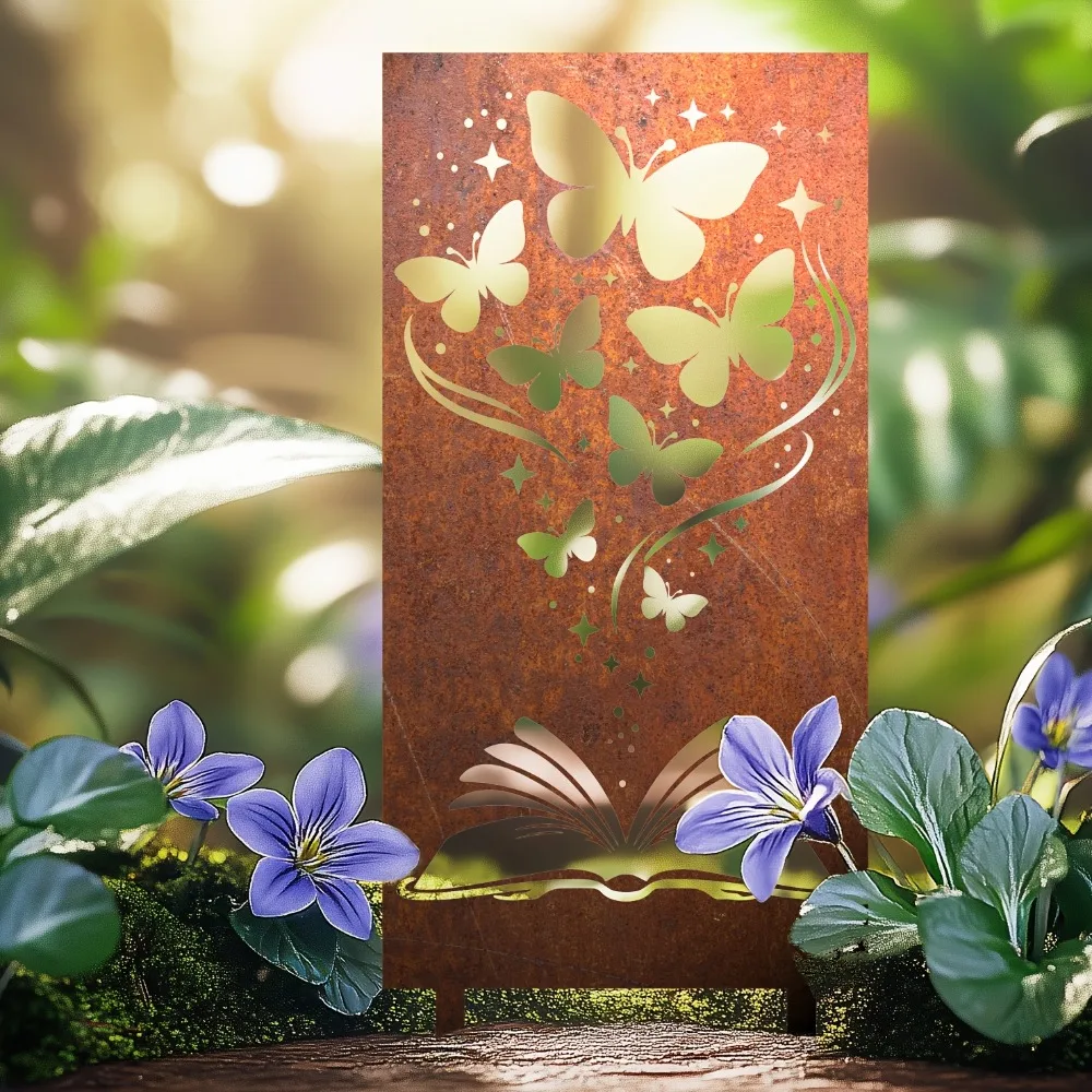Rust colored metal butterfly screen garden decoration, garden plugin artwork, fun lawn decoration