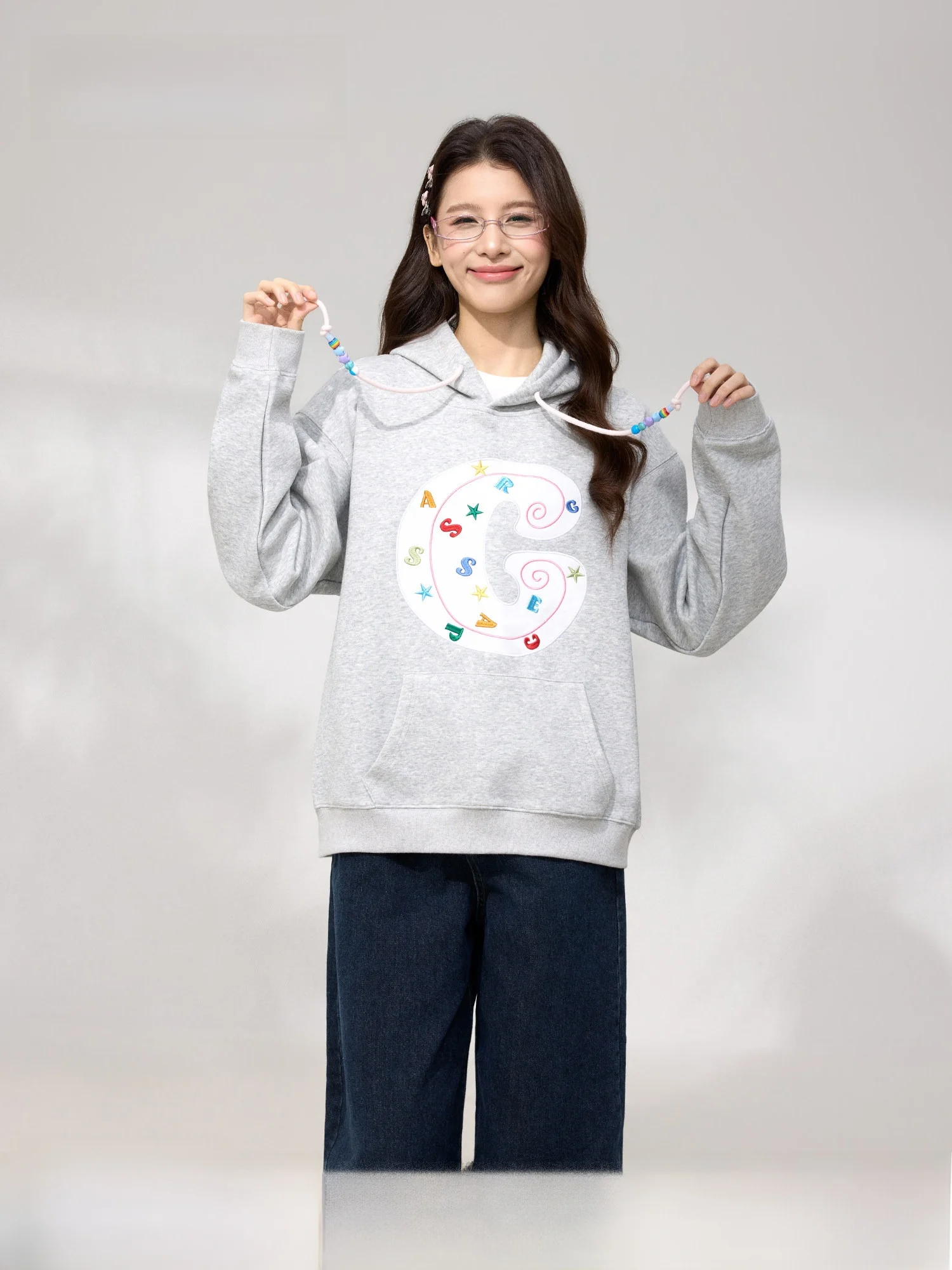 

Повседневная женская толстовка в американском ретро-стиле с капюшоном и буквенным принтом, верхняя одежда для отдыха, весенний сезон, стандартный крой, смесовая ткань из хлопка