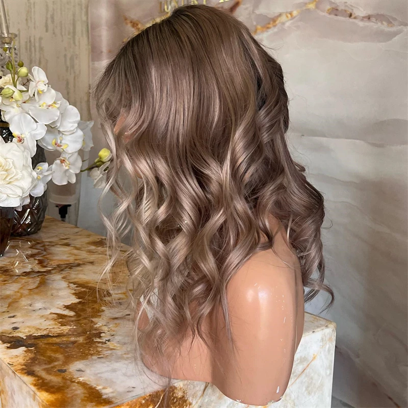 Balayage gewellte blonde braune Mischung Lace-Front-Perücke HD Skin Top Perücke 24 Zoll federnde gewellte Perücke für Frauen natürliche realistische Spitzenperücke