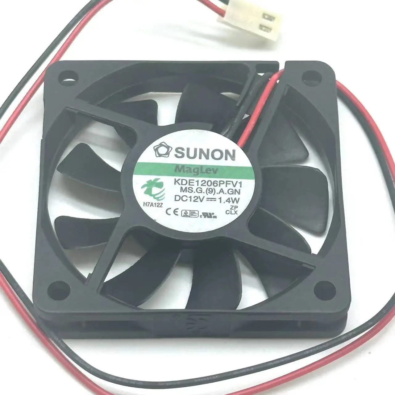 

SUNON KDE1206PFV1 MS.G.(9).A.GN DC 12V 1.4W 60x60x10mm Server Cooling Fan