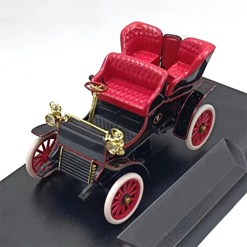 

1:32 Scale Classic 1903 Runabout Diecast Alloy Antique Car Model Display Piece with Minor Imperfections