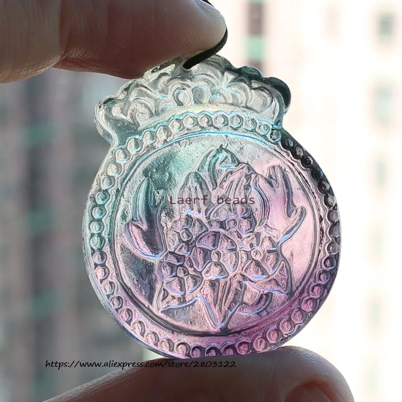 Рисунок 2 - Резная Подвеска из натурального