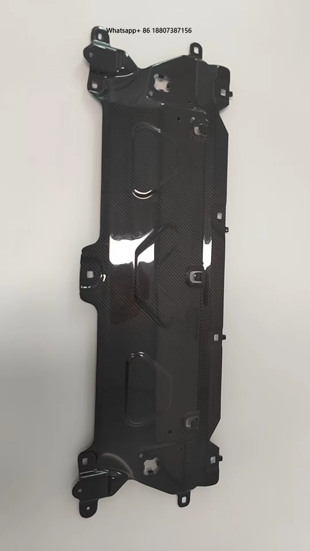 

High Quality Dry Carbon Fiber Engine Water Tank Guard Plate for F97 X3M F98 X4M G01 X3 G02 X4 Perfect Fitment