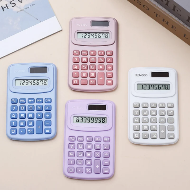 آلة حاسبة ملونة معكرونة مكونة من 8 أرقام، جهاز إلكتروني صغير محمول لامتحان الطلاب يعمل بالطاقة الشمسية