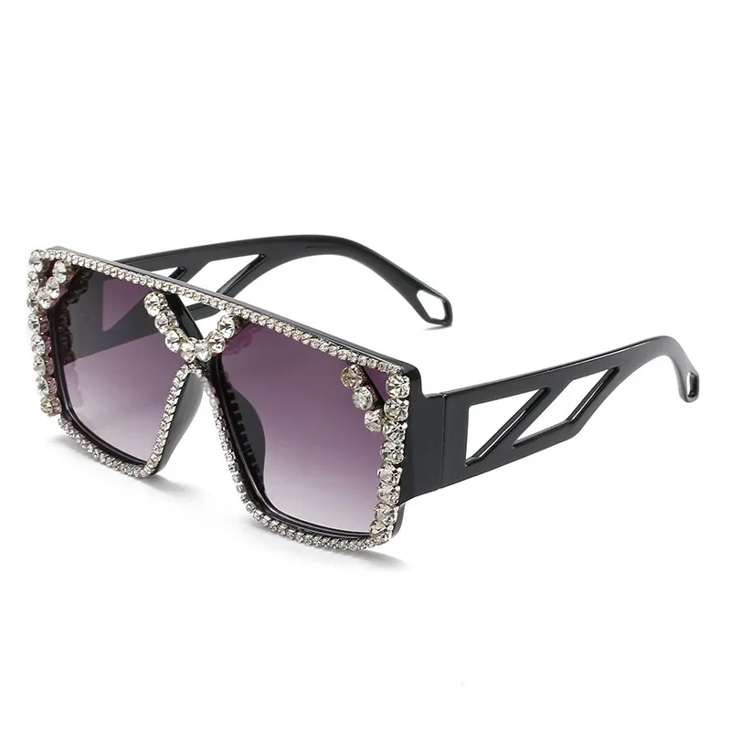 1PC Rhinestone Shine Brand Design Sunglasses Fashion Women Grey Sun Glasses Trendy Decoration Sun Shades for Party Driving