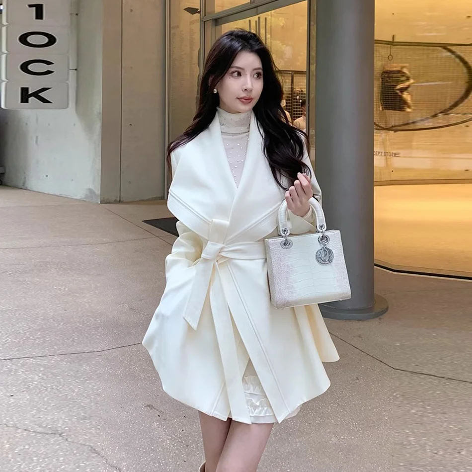 

Brown Trench Women'S Fashionable Raincoat Early Elastic Fiber Comfortable Cinched Splice Selling Breathable Harajuku Graphic