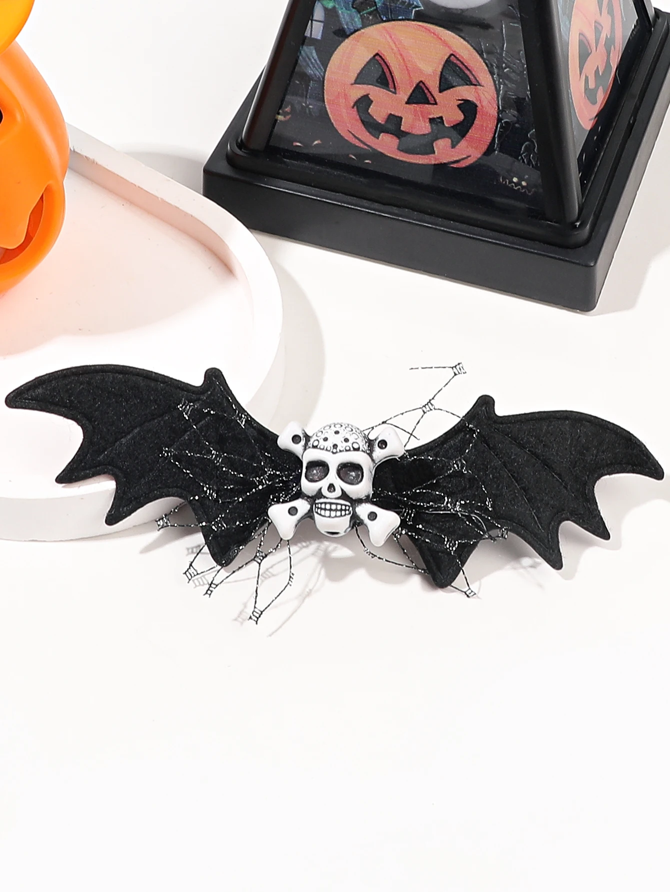 2Pcs ,Skull and Devil Wings Hair Clips  Cosplay and Halloween Costume Accessories for Girls Women