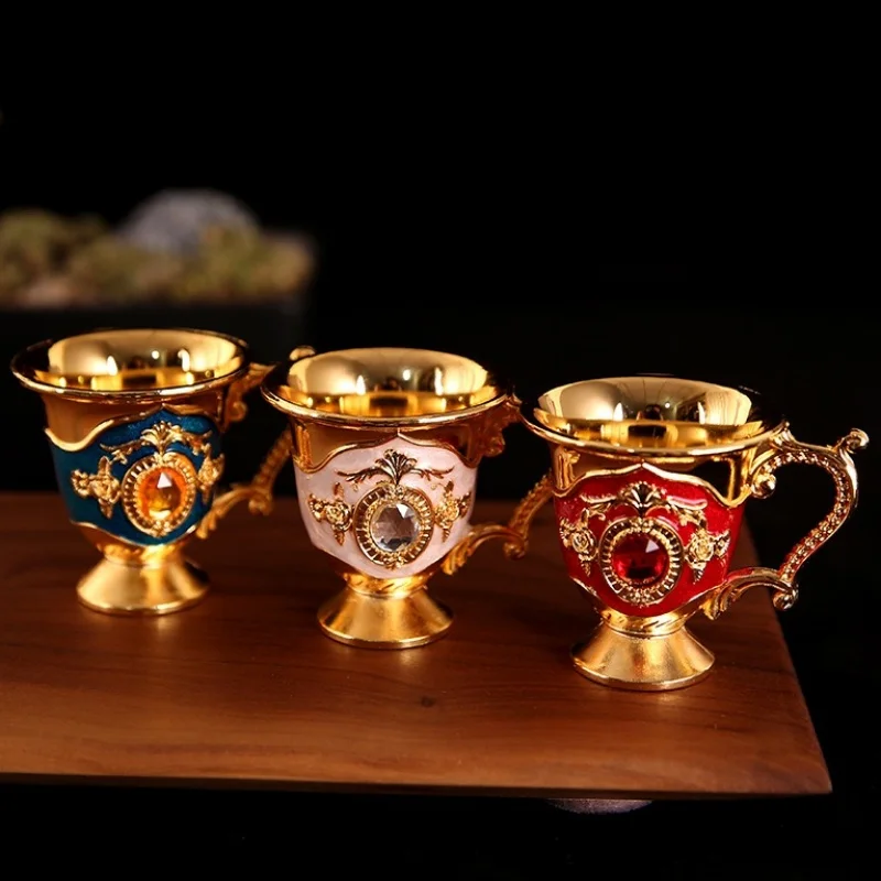 

European Mini Wine Glasses, Alloy Portable Spirits Goblet, Vodka Cup, Carved Flower Shape Handle Wedding Decoration, 30ml,1pcs