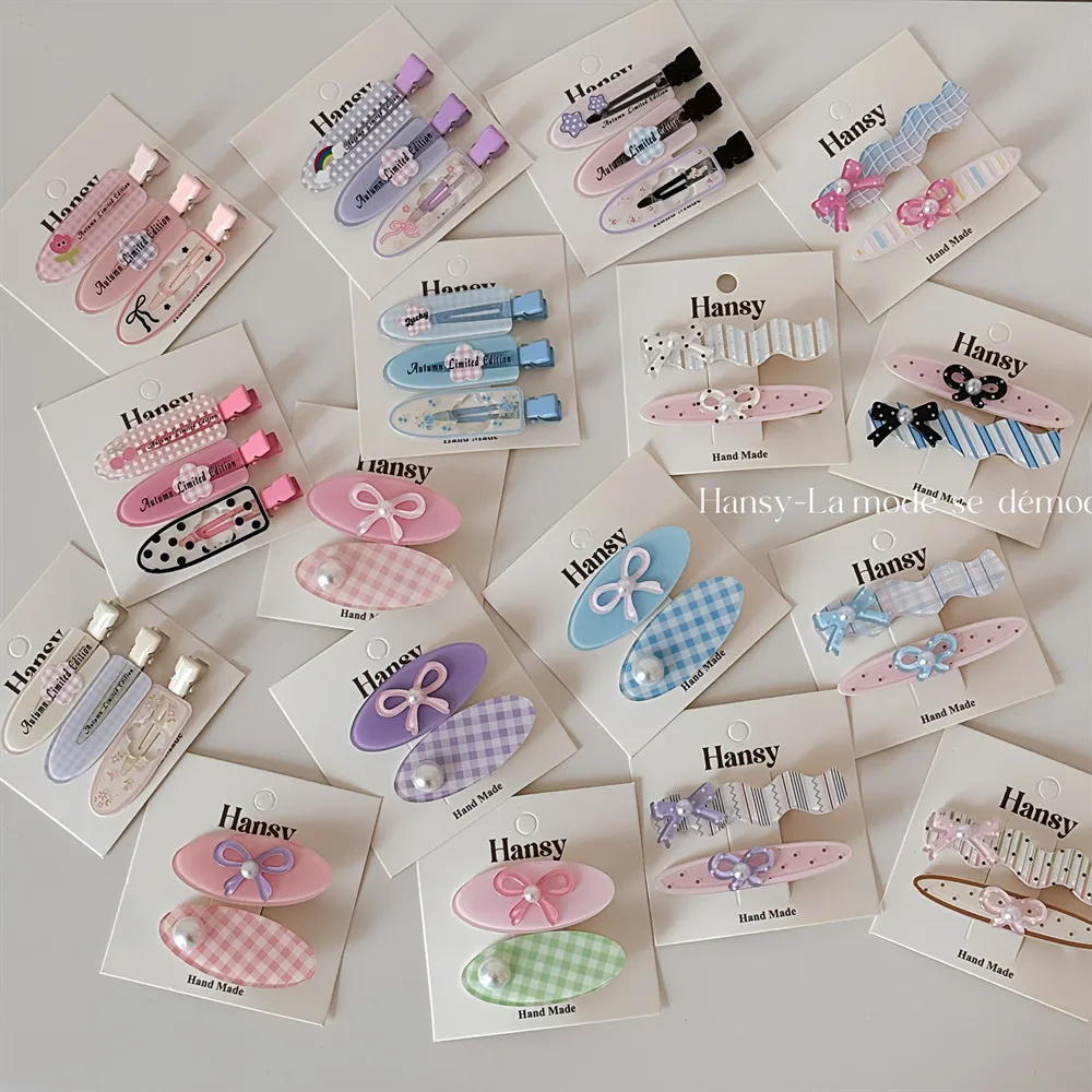 Pinzas para el cabello florales de dibujos animados con múltiples patrones, horquilla acrílica con lazo rosa Pastel para mujeres y niñas, pasador elegante con flecos sin arrugas