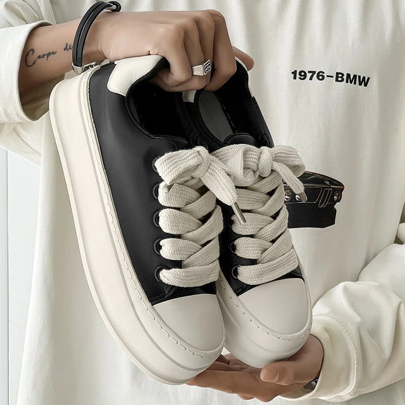 Board Man Fashion Shoes for Men Flat Sneakers Black Male Footwear Casual Comfortable Men's Trends 2025 Autumn Breathable Outdoor