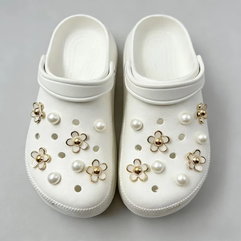 3D Cute Daisies Pearl Set Shoe Charms Accessories for Slide Sandals DIY Clogs Decoration Shoe Buckle Pins Shoe Decoration Gifts