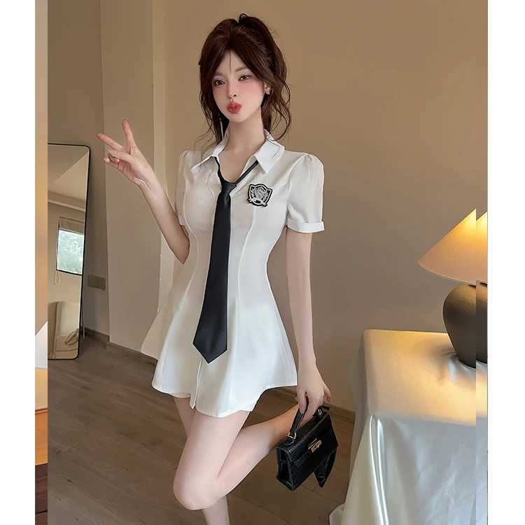Women's Foot Bath Technician JK Uniform Set School Style Uniform White Shirt Short Pants Two Piece Set Youthful Fashionable
