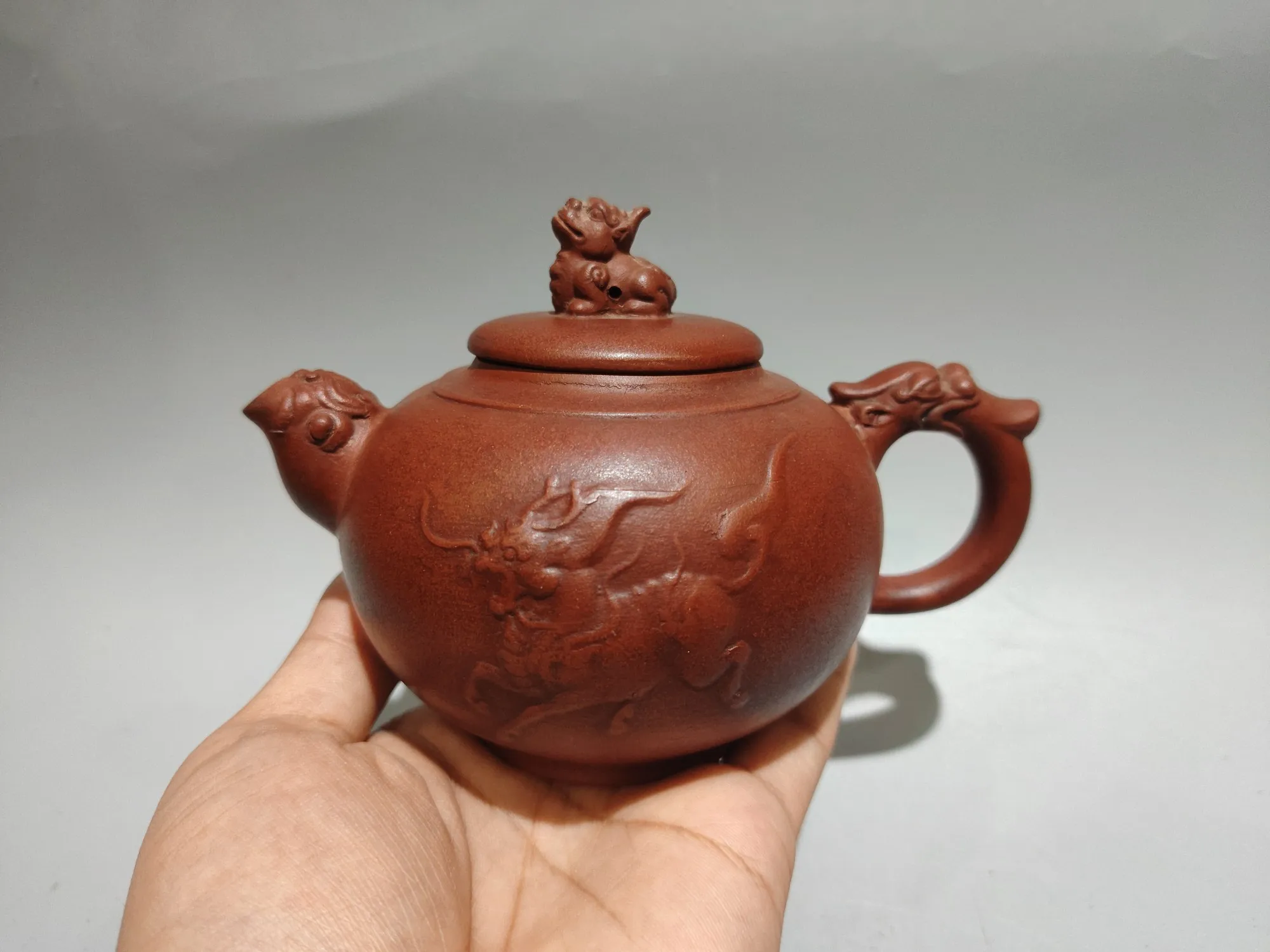 Yixing Purple Clay Teapot Beast cover Kirin pattern Dragon handle teapot Kettle Teapot  Amass wealth Ornaments
