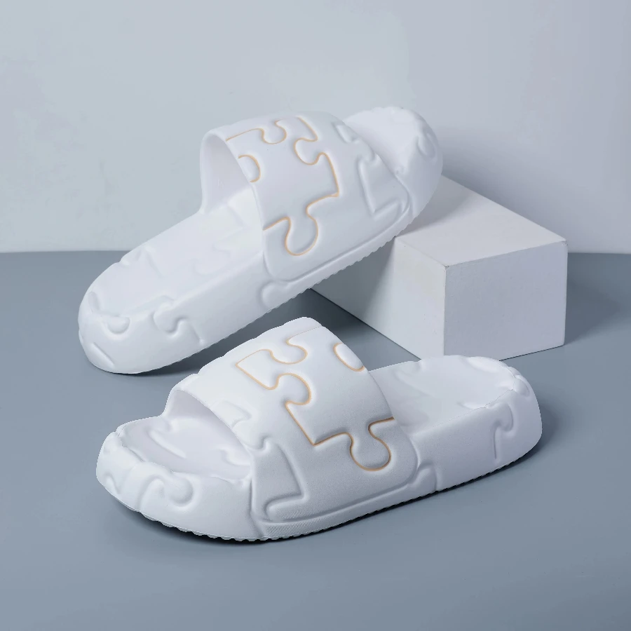 

Мужские тапочки, подходящие для ношения на улице летом. Модные нескользящие домашние тапочки для мужчин