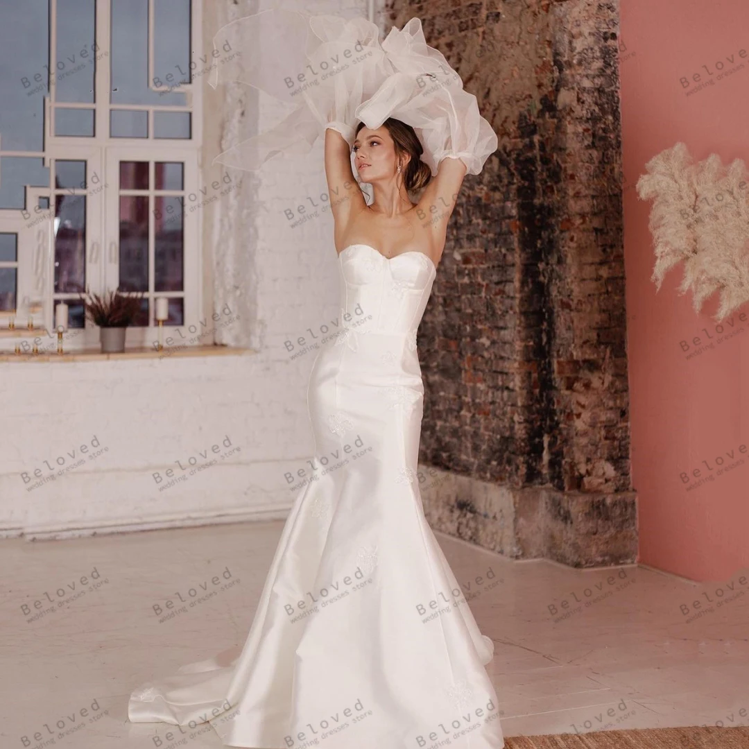 Abiti da sposa semplici guaina in raso sirena Sexy senza spalline Backless Robes per la festa formale Sweep Train Vestidos De Novia 2024